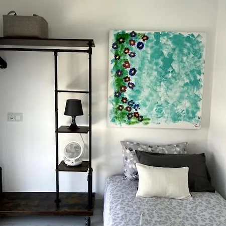 Apartment Lf Level *